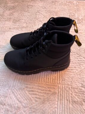 Dr. Martens Rakim Boots men's size 9